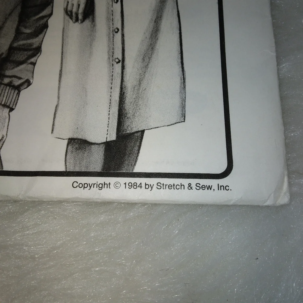 STRETCH & SEW 1543 Jumper and Vest, Bust size 30-32-34-36-38-40-42-44-46
